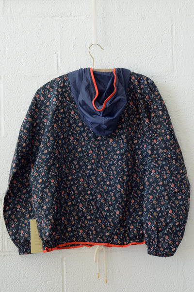 Andi Windbreaker