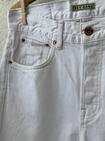 The Loose Crop White