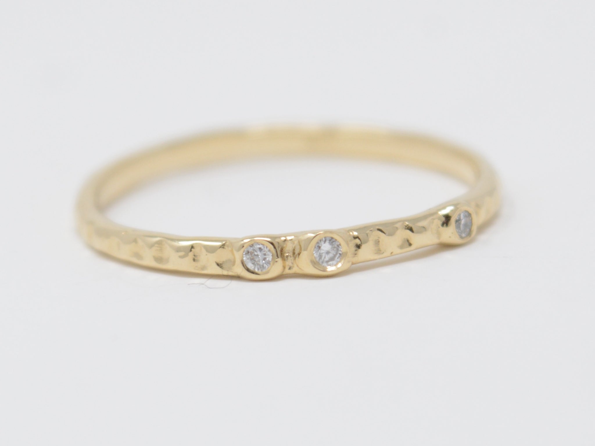 Effortless Diamond Band