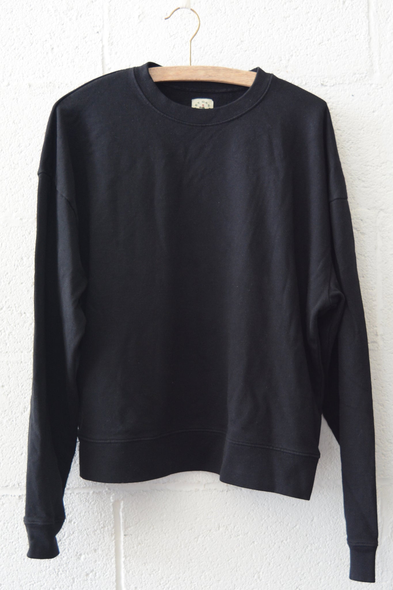 The Boxy Sweatshirt - Black