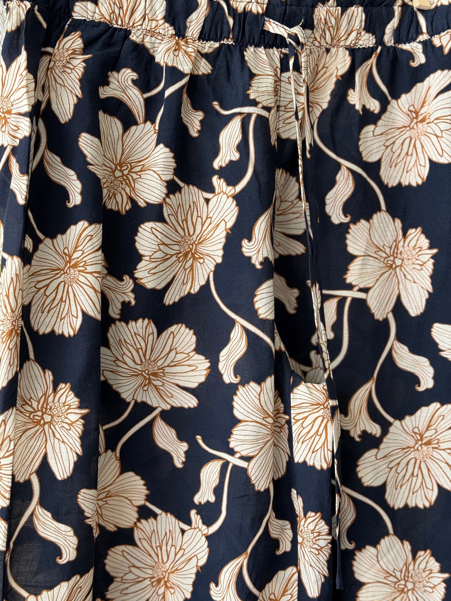 Vera Pant - Viola Nocturne