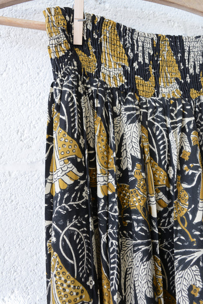 Shirred Skirt - Story Print